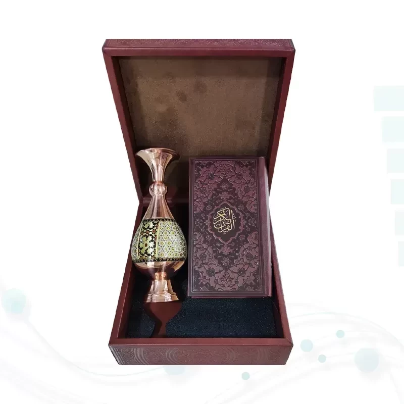 قرآن پالتویی چرم با گلدان خاتم