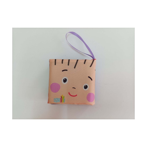 کتاب پارچه ای نی نی من قشنگه (تک زبانه)