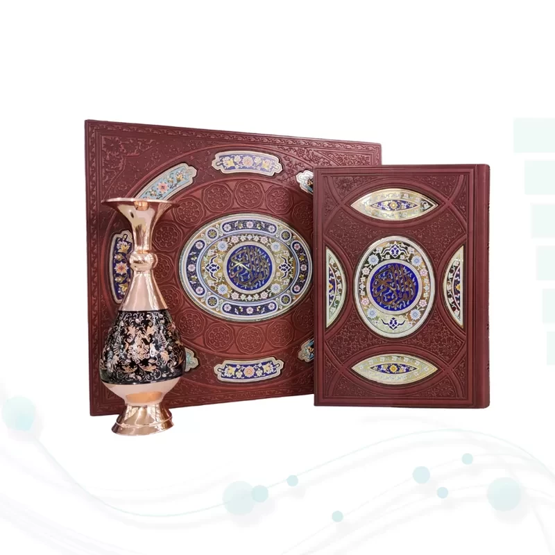 قرآن وزیری گلاسه چرم جعبه دار نفیس با گلدان الماس تراش