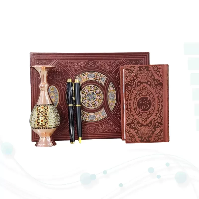 گزیده شاهنامه پالتویی چرم با گلدان خاتم و خودکار و روان نویس