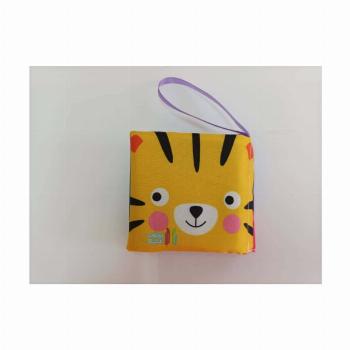کتاب پارچه ای حیوانات جنگل (تک زبانه)